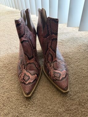 Vince Camuto Pink Snake-Print Pointed Ankle Booties